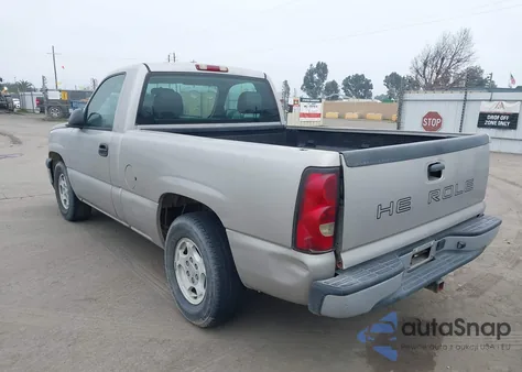 2004 Chevrolet Silverado 1500 Work Truck z USA, uszkodzony, nr VIN 1GCEC14V24Z245067